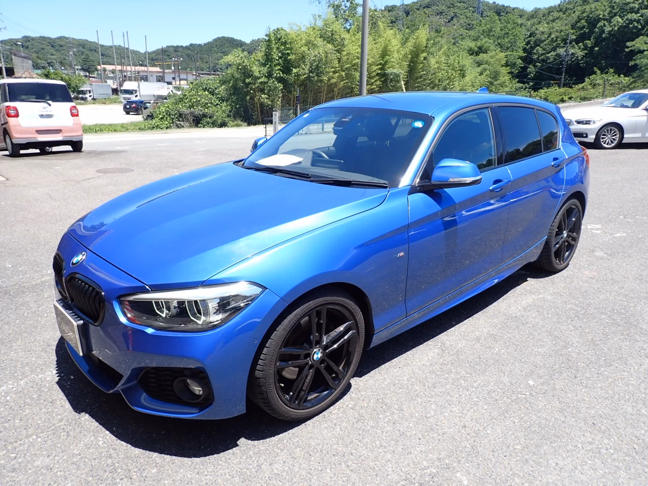 BMW 1-SERIES