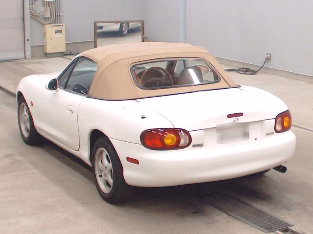 MAZDA ROADSTER