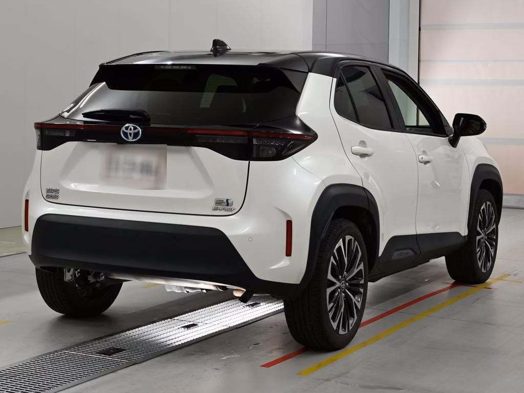 TOYOTA YARIS CROSS