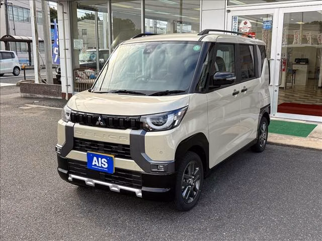 MITSUBISHI DELICA MINI