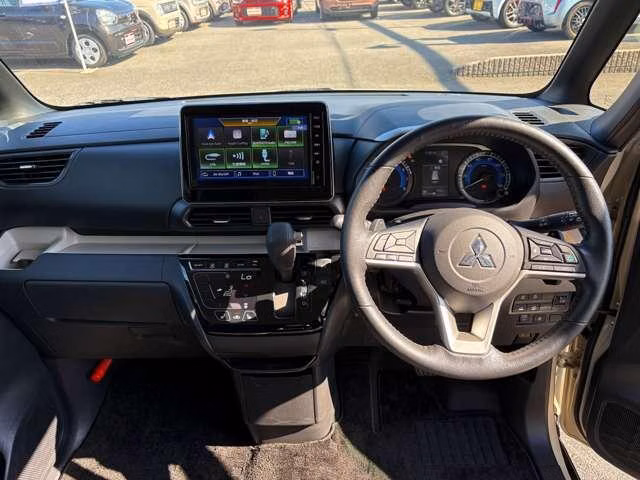MITSUBISHI DELICA MINI