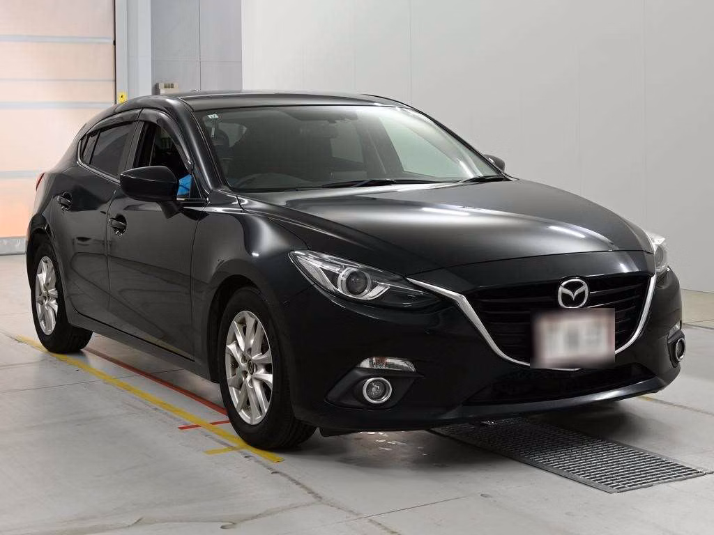 MAZDA AXELA