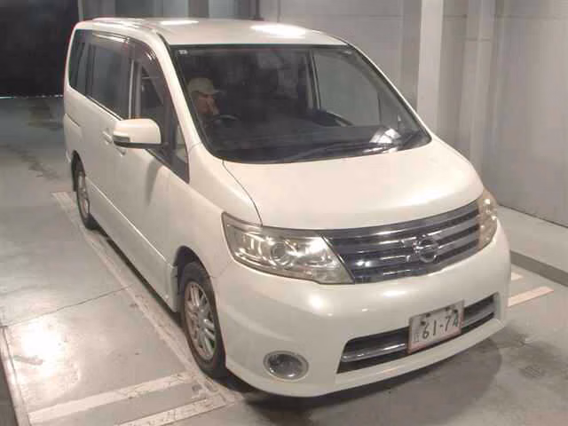 NISSAN SERENA