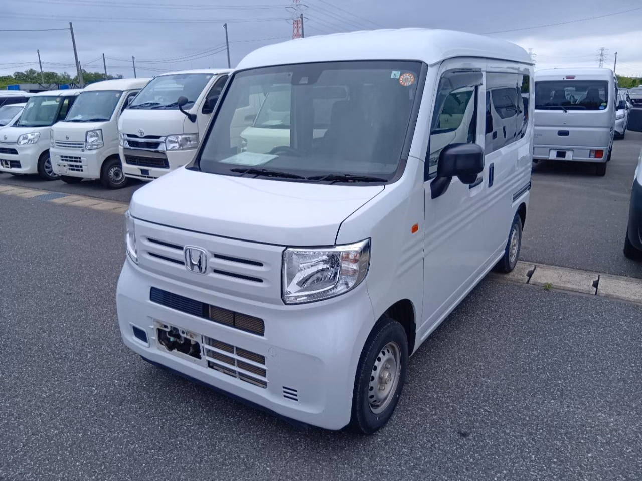 HONDA N-VAN