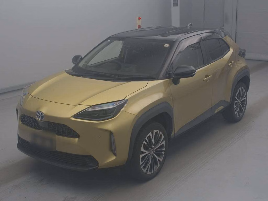 TOYOTA YARIS CROSS