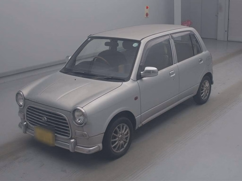 DAIHATSU MIRA GINO