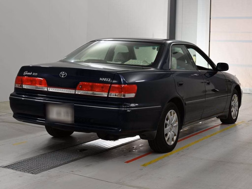 TOYOTA MARK II
