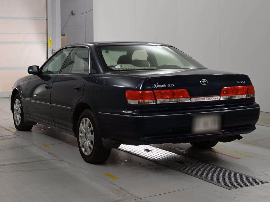 TOYOTA MARK II