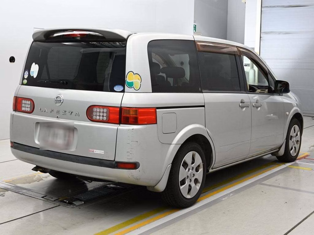 NISSAN LAFESTA