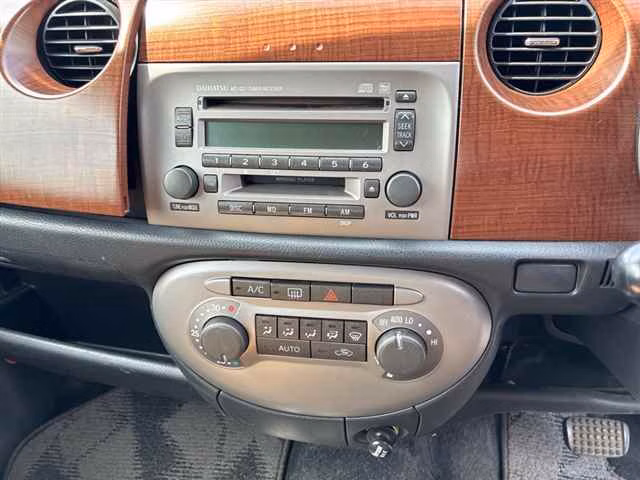 DAIHATSU MIRA GINO