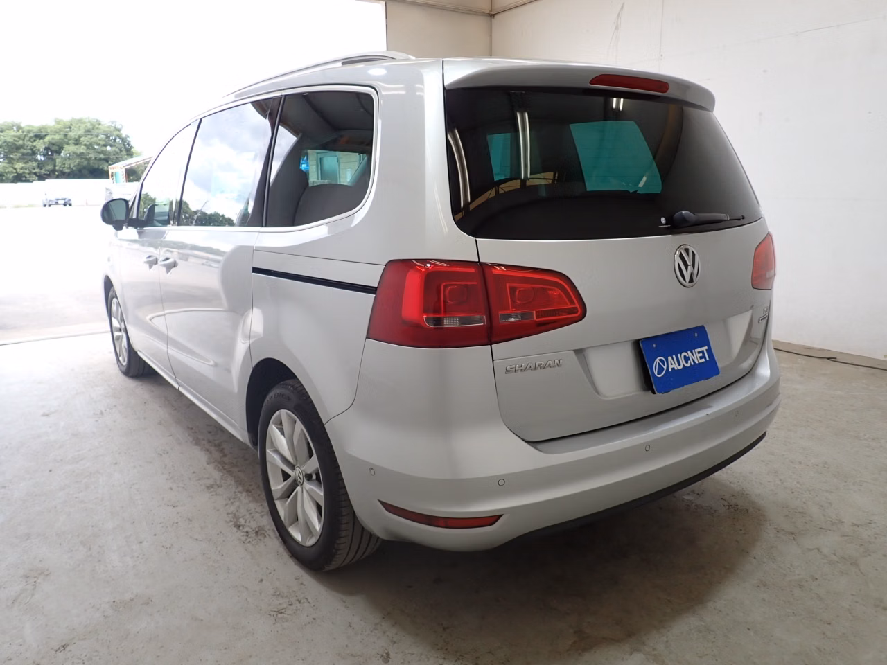 VOLKSWAGEN SHARAN