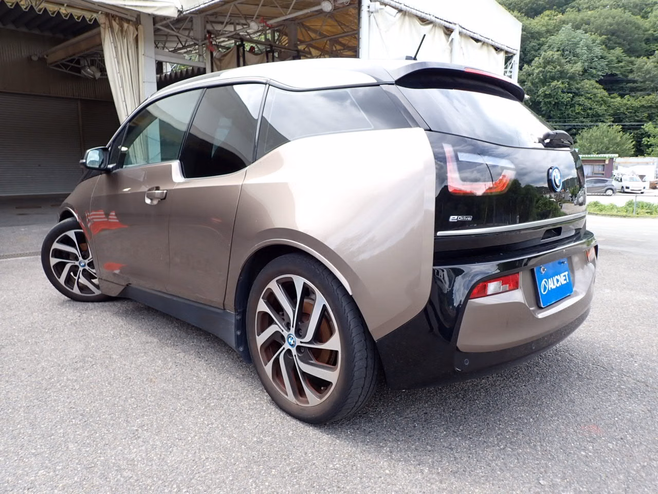 BMW I3
