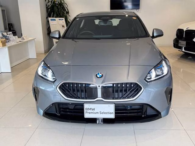 BMW 1-SERIES