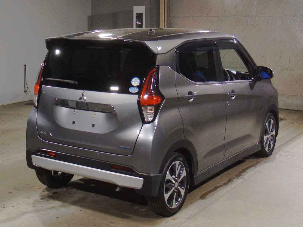 MITSUBISHI EK X