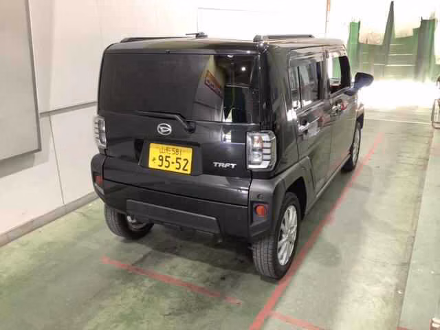 DAIHATSU TAFT