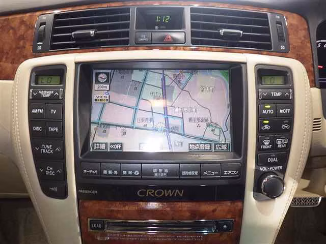TOYOTA CROWN
