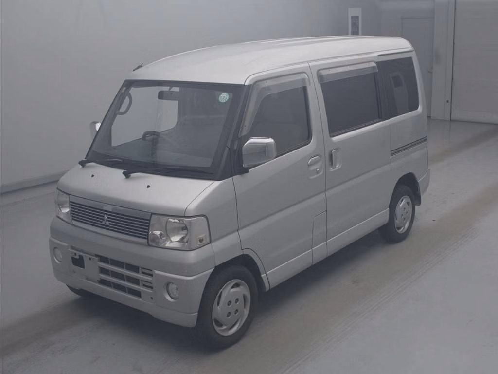 MITSUBISHI TOWN BOX