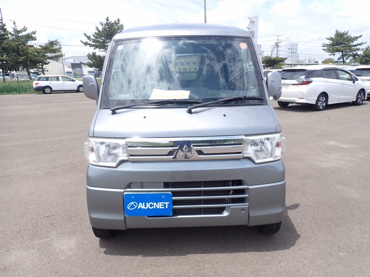 MITSUBISHI MINICAB