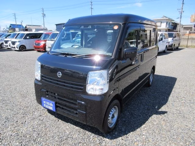 NISSAN NV100 CLIPPER