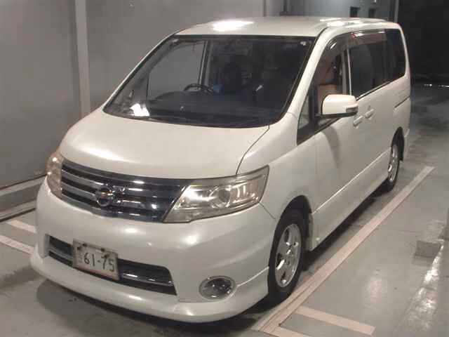 NISSAN SERENA