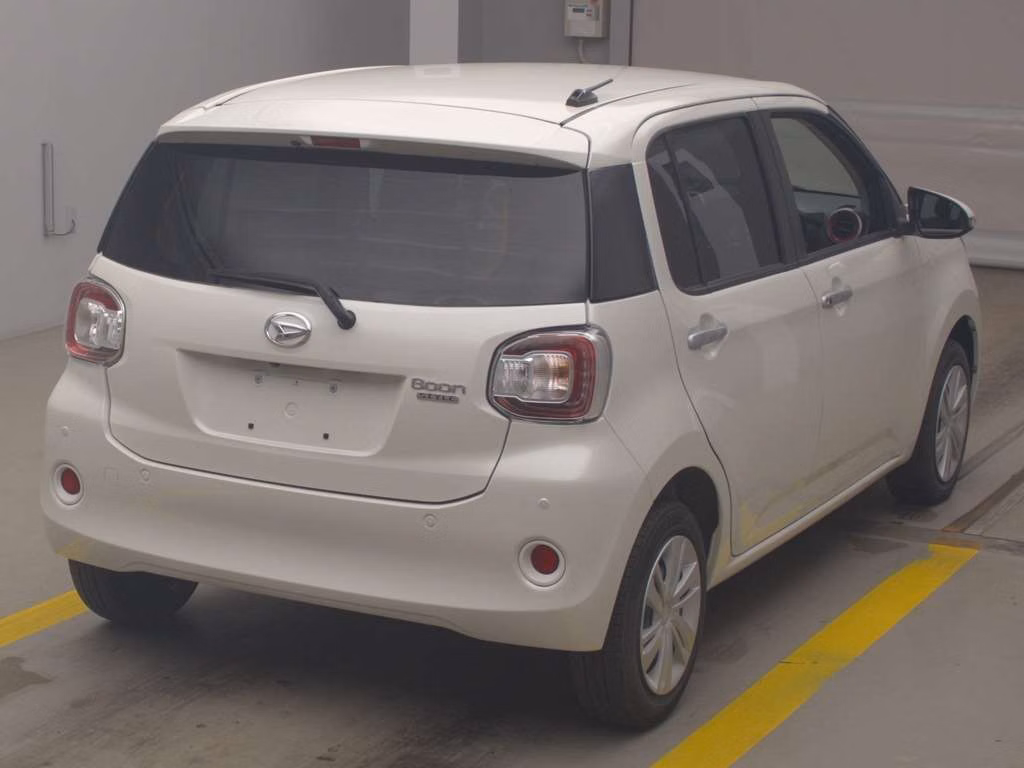 DAIHATSU BOON