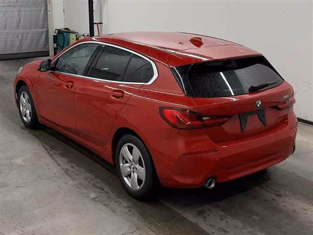 BMW 1-SERIES
