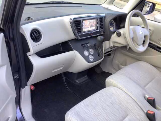 MITSUBISHI EK SPACE