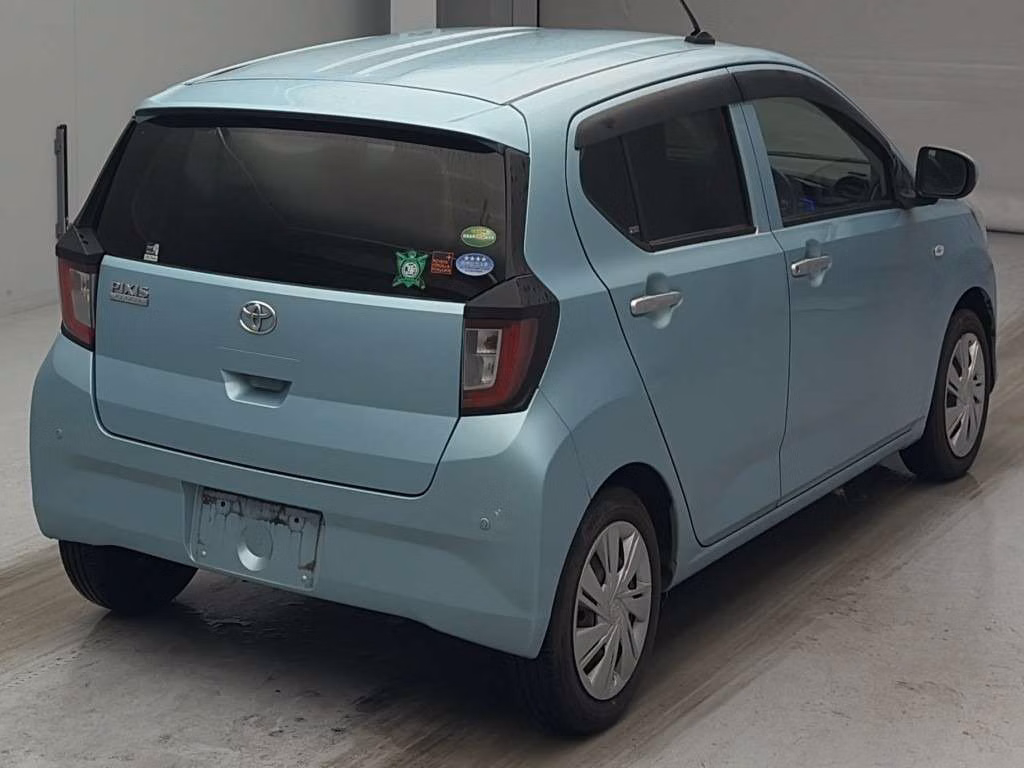 TOYOTA PIXIS EPOCH