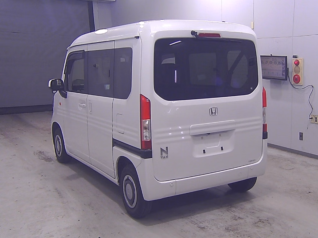 HONDA N-VAN