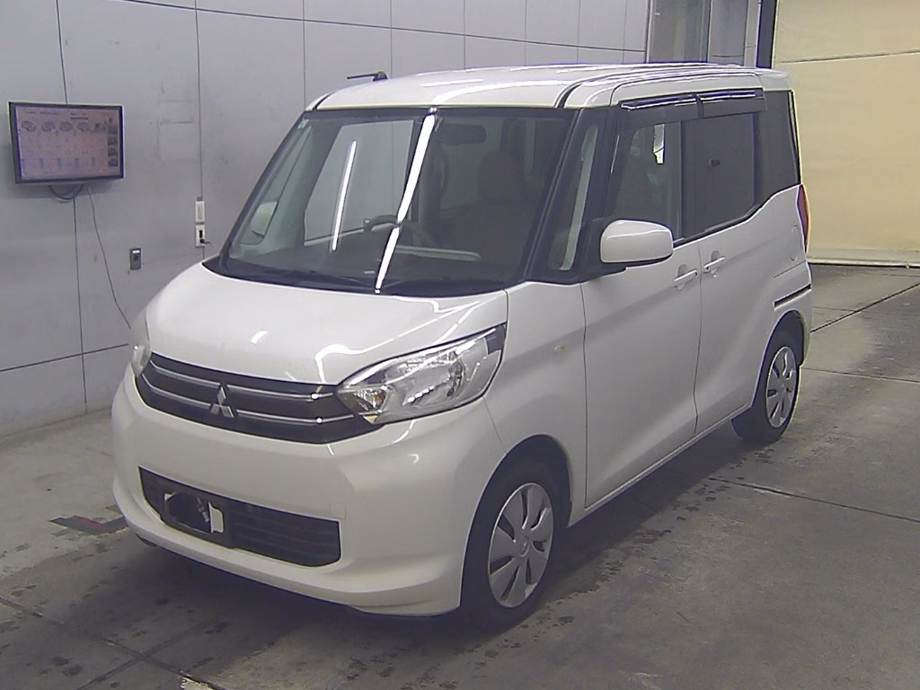 MITSUBISHI EK SPACE