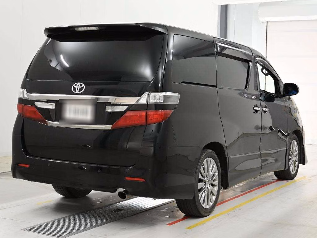 TOYOTA VELLFIRE