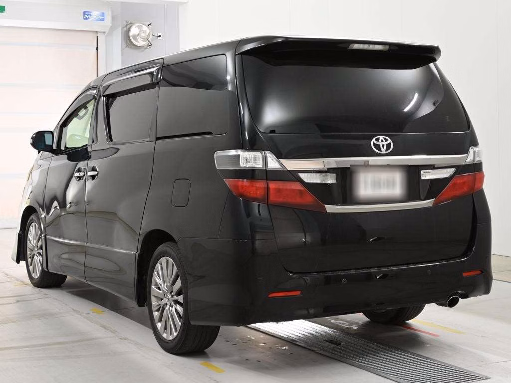 TOYOTA VELLFIRE