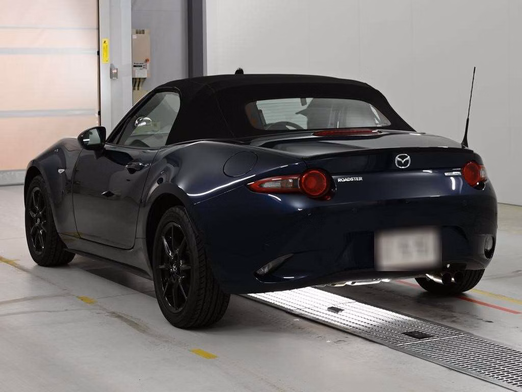 MAZDA MX-5