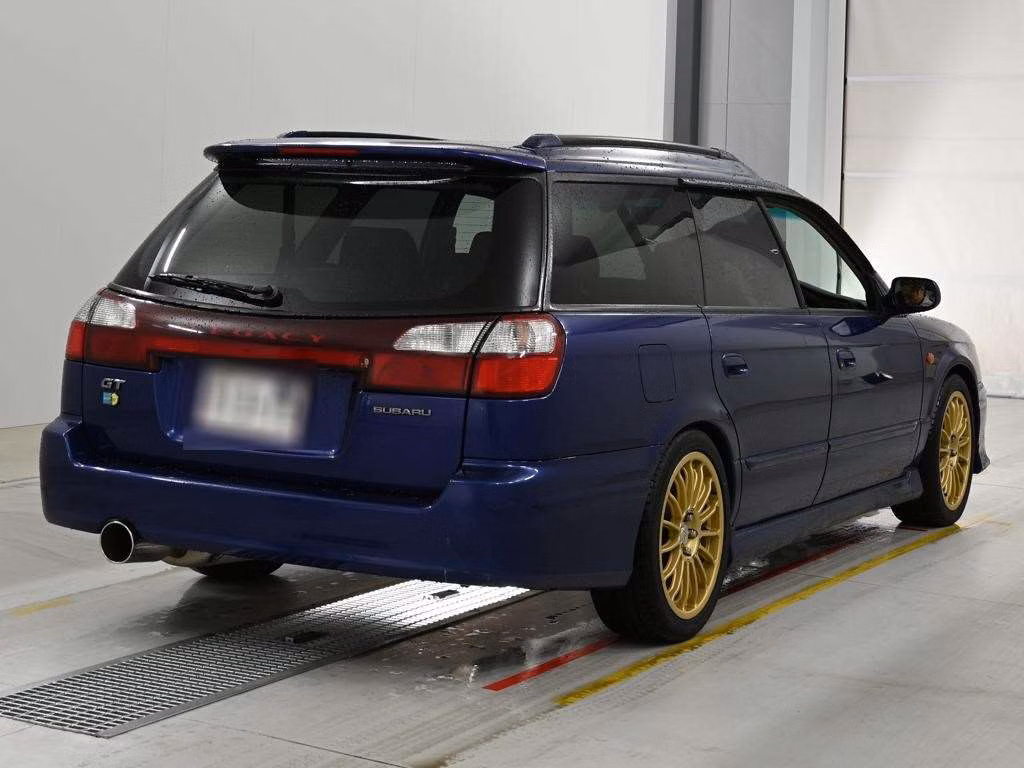 SUBARU LEGACY