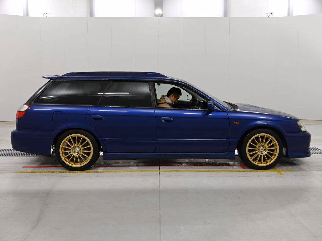 SUBARU LEGACY