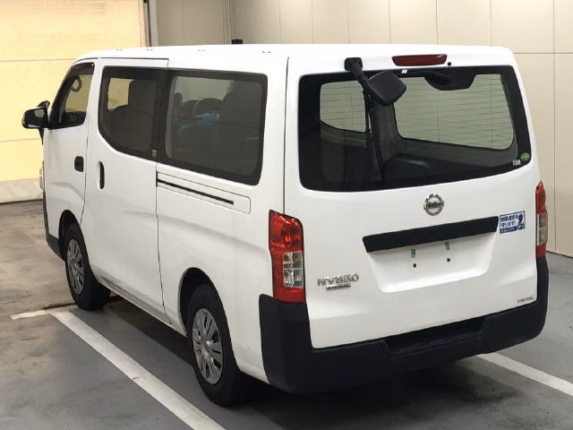 NISSAN NV350 CARAVAN