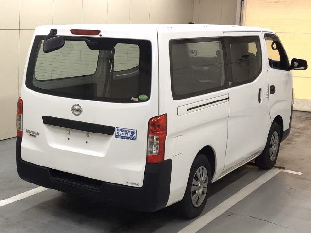 NISSAN NV350 CARAVAN