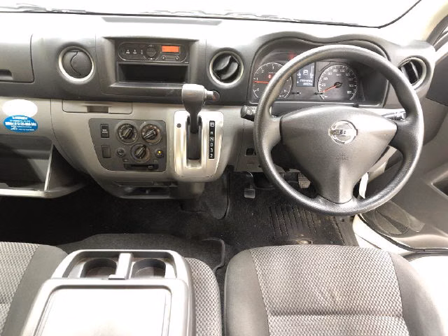 NISSAN NV350 CARAVAN