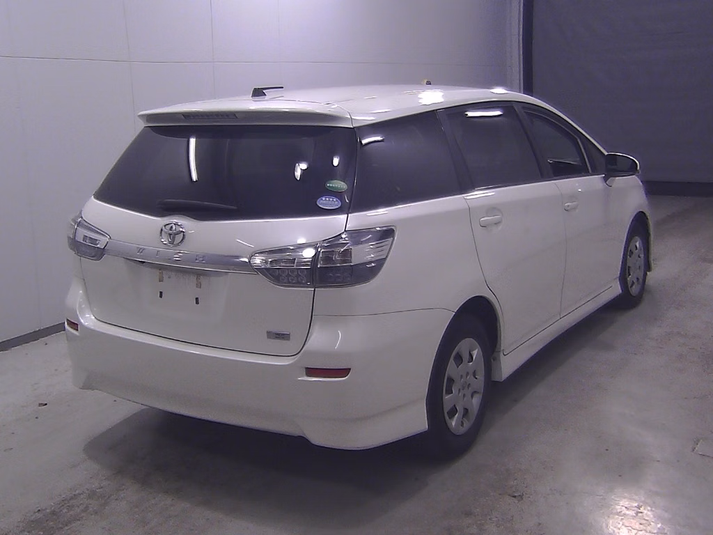 TOYOTA WISH