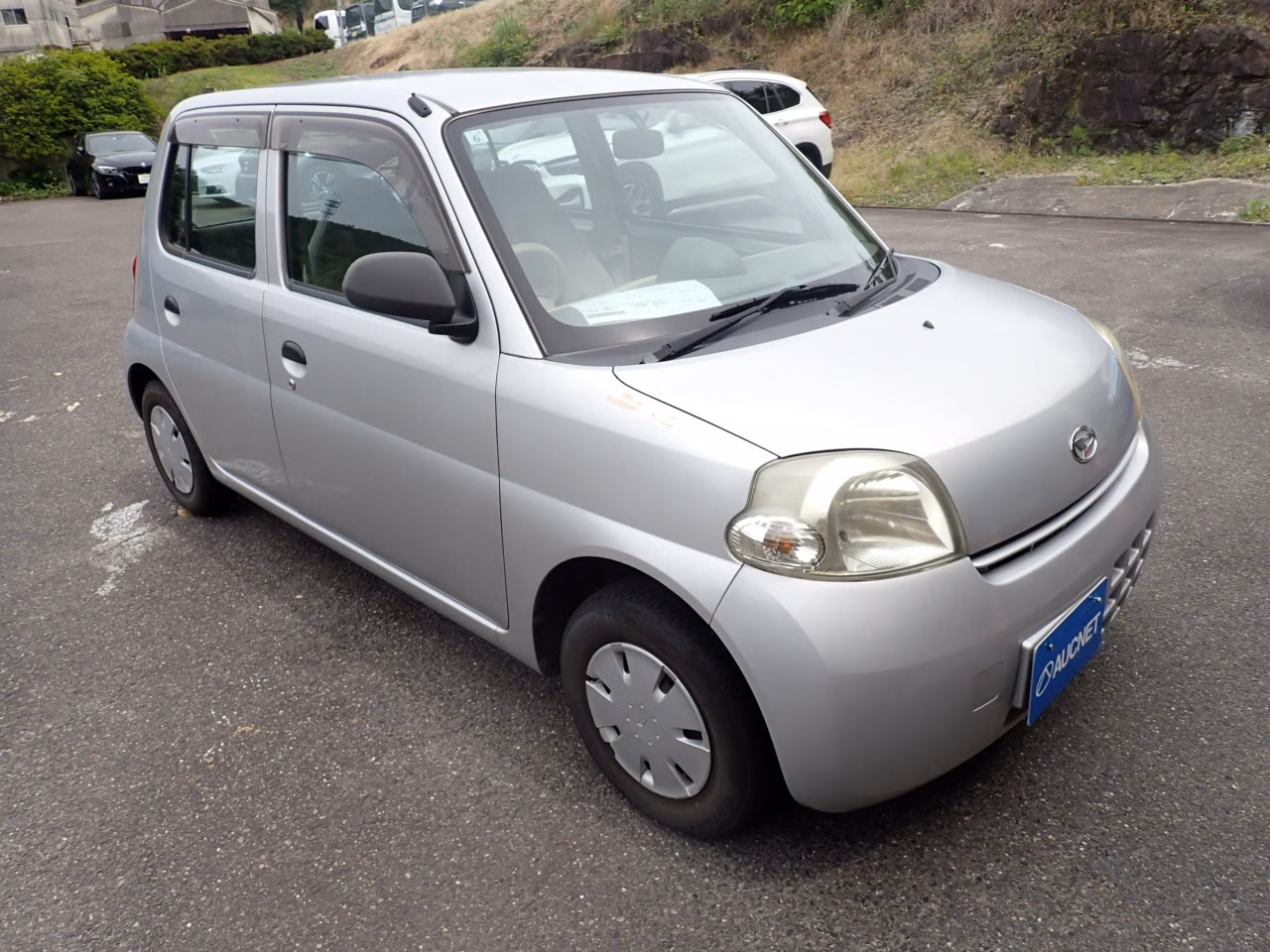 DAIHATSU ESSE