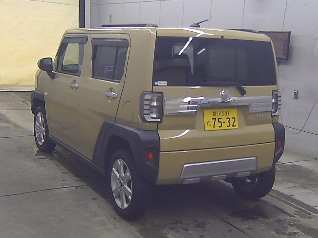 DAIHATSU TAFT