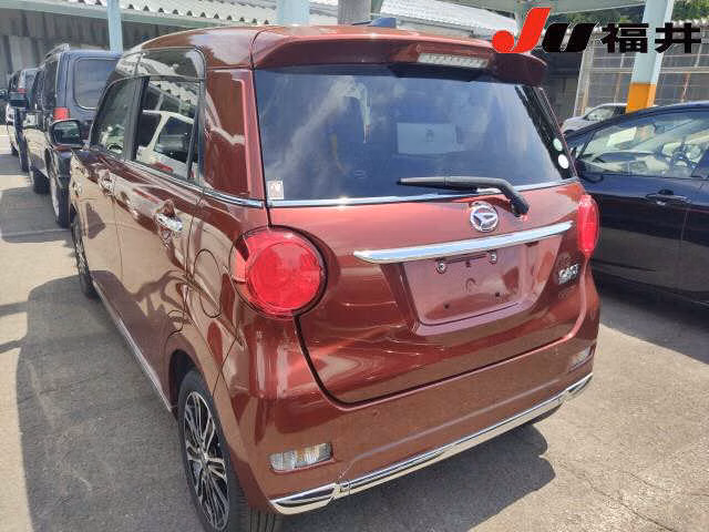DAIHATSU CAST