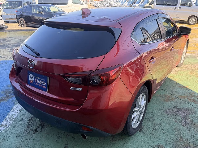 MAZDA AXELA