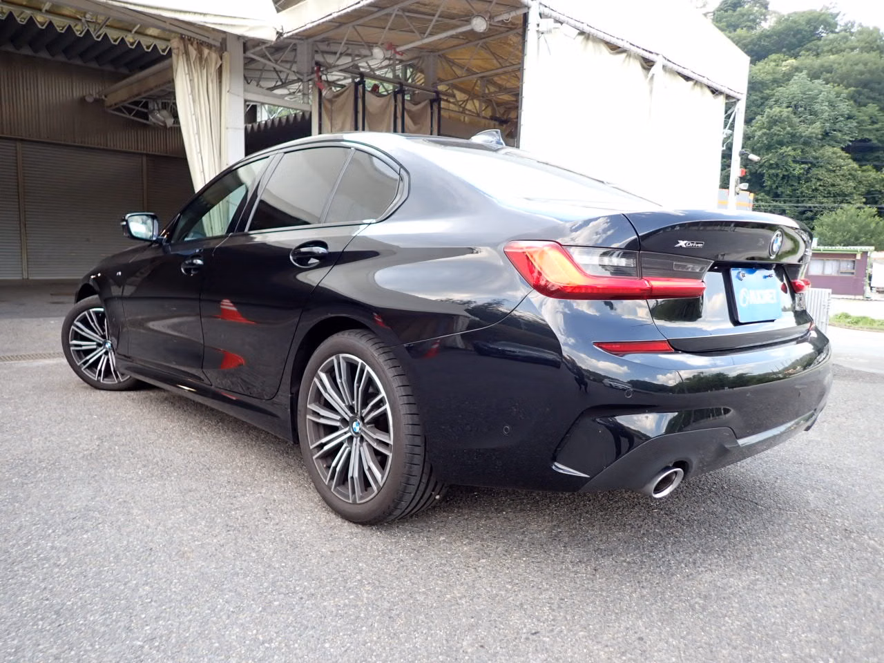 BMW 3-SERIES