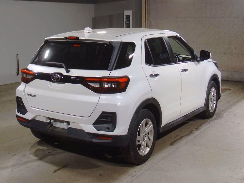 TOYOTA RAIZE