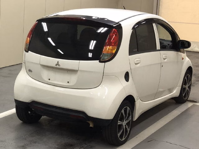 MITSUBISHI I