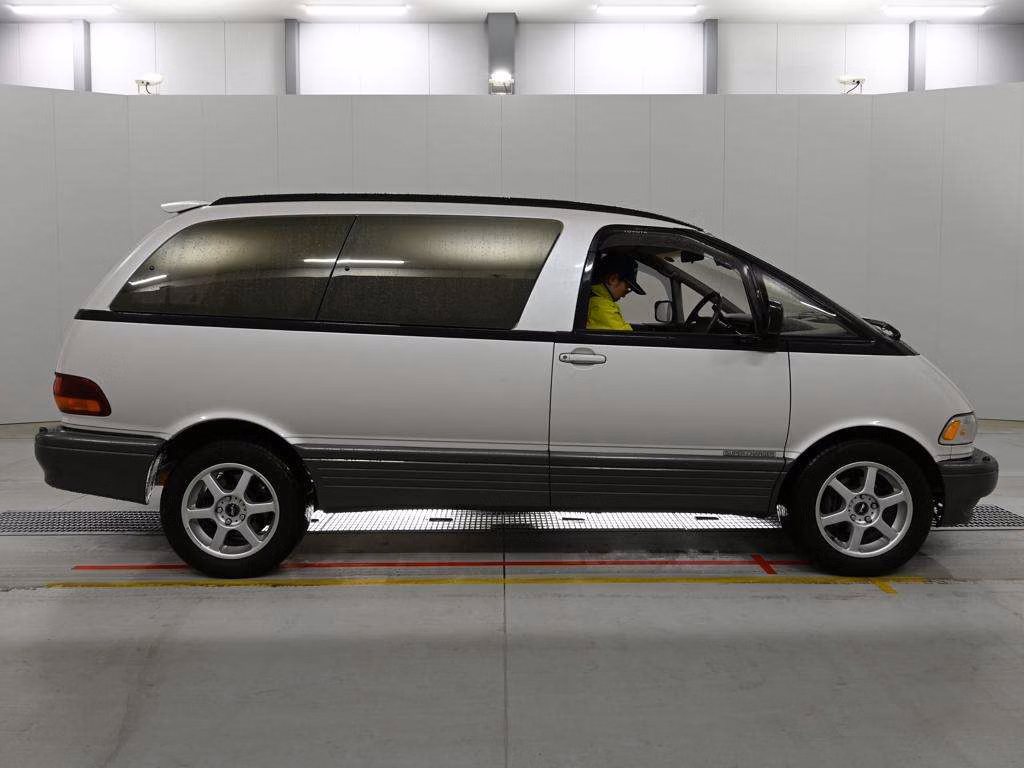 TOYOTA ESTIMA