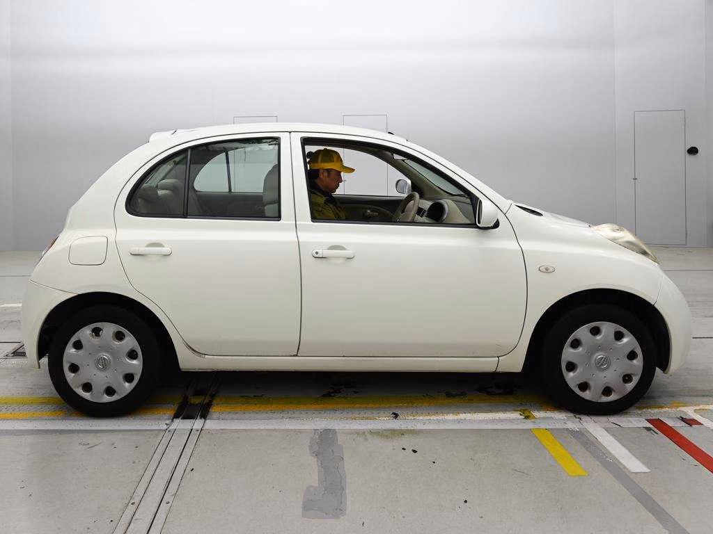 NISSAN MARCH