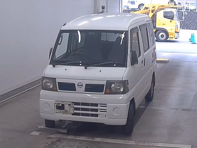 NISSAN CLIPPER
