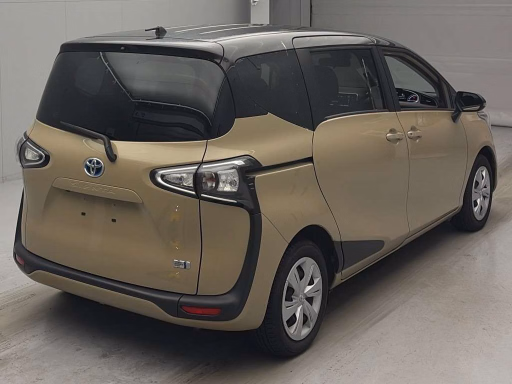 TOYOTA SIENTA